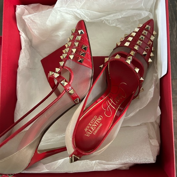 Valentino Garavani Rockstud Alcove Pump, Red - Picture 3 of 9